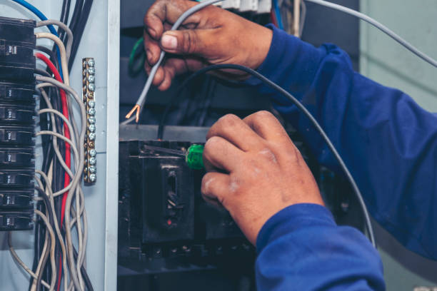Best Local Electrician Companies  in Windsor, PA